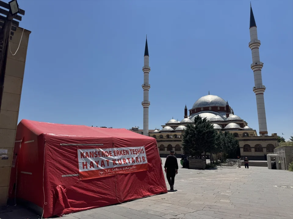 Çankırı'da koruyucu sağlık hizmetleri cami bahçelerine taşındı