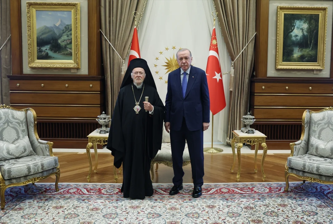 Cumhurbaşkanı Erdoğan, Fener Rum Patriği Bartholomeos'u kabul etti