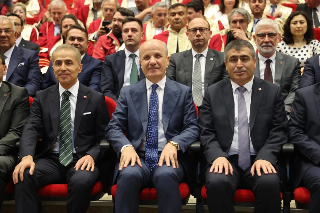 YÖK Başkanı Özvar, Nevşehir'de "Spor Dostu Kampüs Sertifika Töreni"nde konuştu