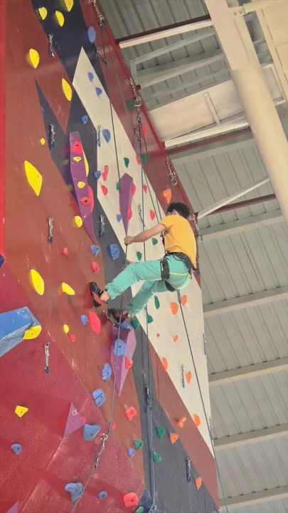 Niğde'de spor tırmanış temel seviye eğitimi tamamlandı