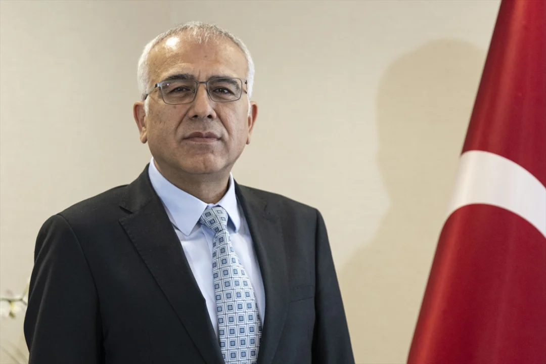 Sağlık Bakanlığından vücuda tutunan keneye "çıplak elle dokunmayın" uyarısı