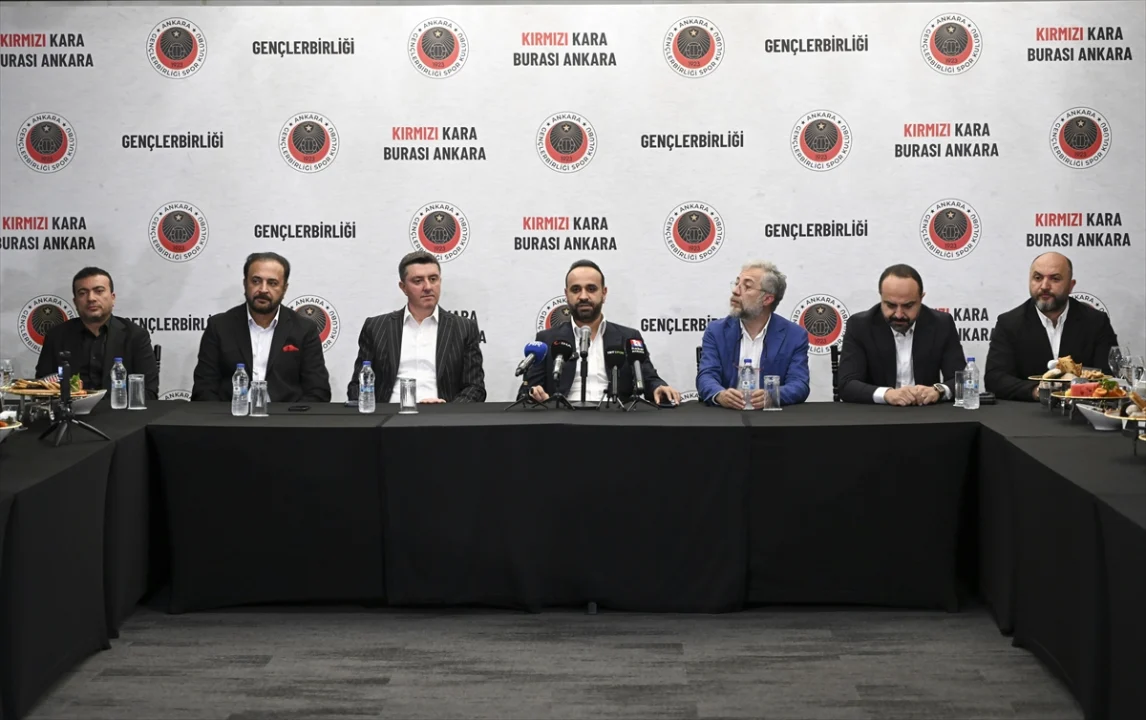 Gençlerbirliği Başkan Yardımcısı Ali Osman Avşar, başkan adaylığını açıkladı