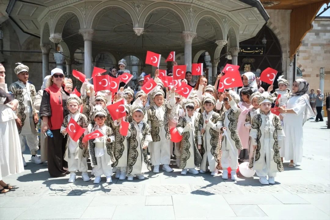 Konya'da toplu sünnet şöleni yapıldı