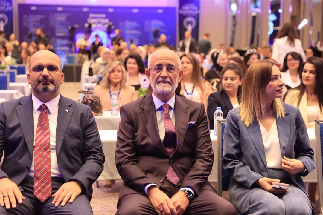 Halkbank'tan yaklaşık 280 bin kadın girişimciye 140 milyar lira finansman