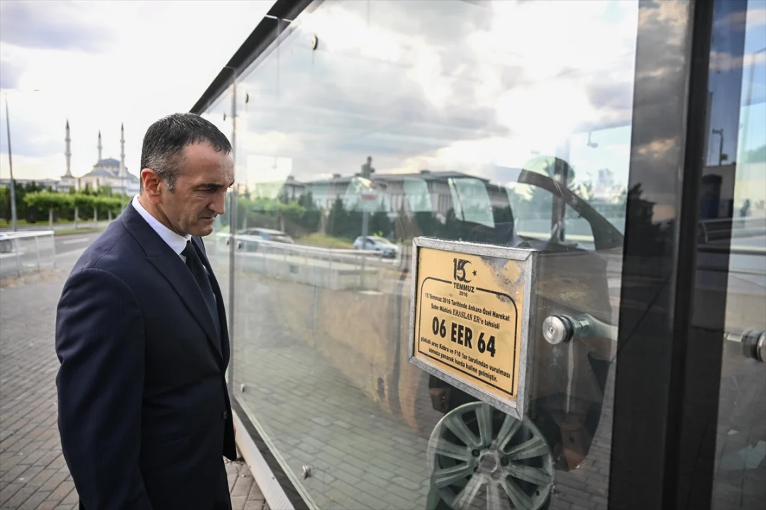 FETÖ'NÜN DARBE GİRİŞİMİNİN 10. YILI - Dönemin Ankara Emniyet Özel Harekat Şube Müdürü Eraslan Er'den, "uyanık olmalıyız" mesajı