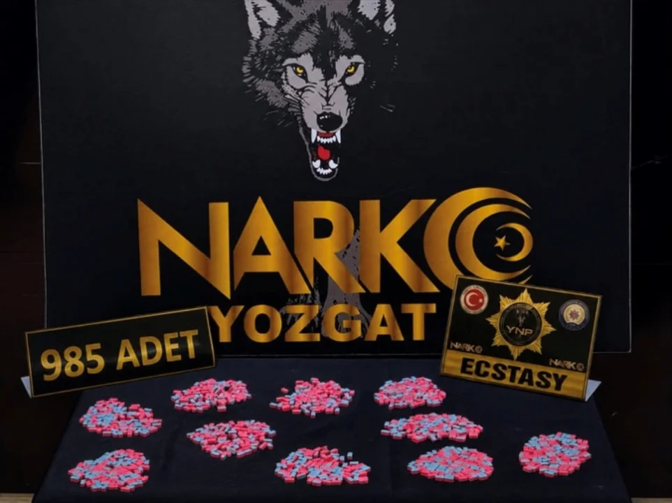 Yozgat'ta uyuşturucu operasyonunda 3 zanlı yakalandı