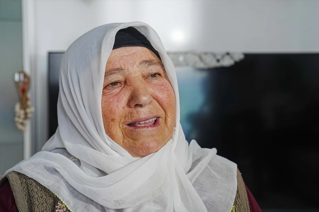FETÖ'NÜN DARBE GİRİŞİMİNİN 10. YILI - Kızının cenazesini beklerken oğlunu şehit verdi