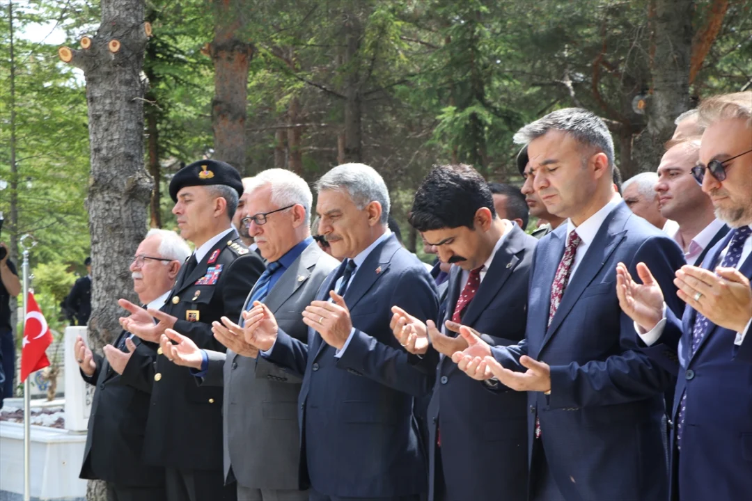 Kayseri, Yozgat ve Kırşehir'de 15 Temmuz Demokrasi ve Milli Birlik Günü dolayısıyla etkinlikler düzenlendi
