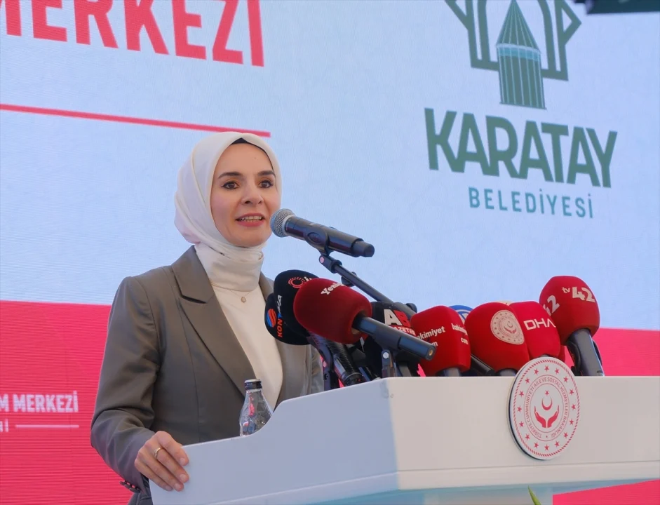 Aile ve Sosyal Hizmetler Bakanı Göktaş, Konya'da engelli aktif yaşam merkezi açılışında konuştu