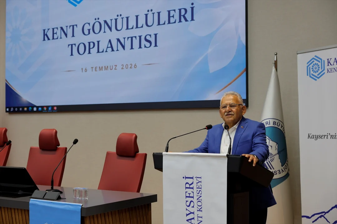 Kent gönüllüleri Kayseri Büyükşehir Belediyesinde buluştu