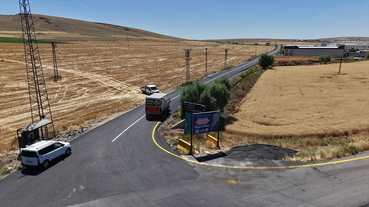 Büyükşehir Belediyesinden Tahirinli Mahallesi'ne 48 milyon liralık yol yatırımı