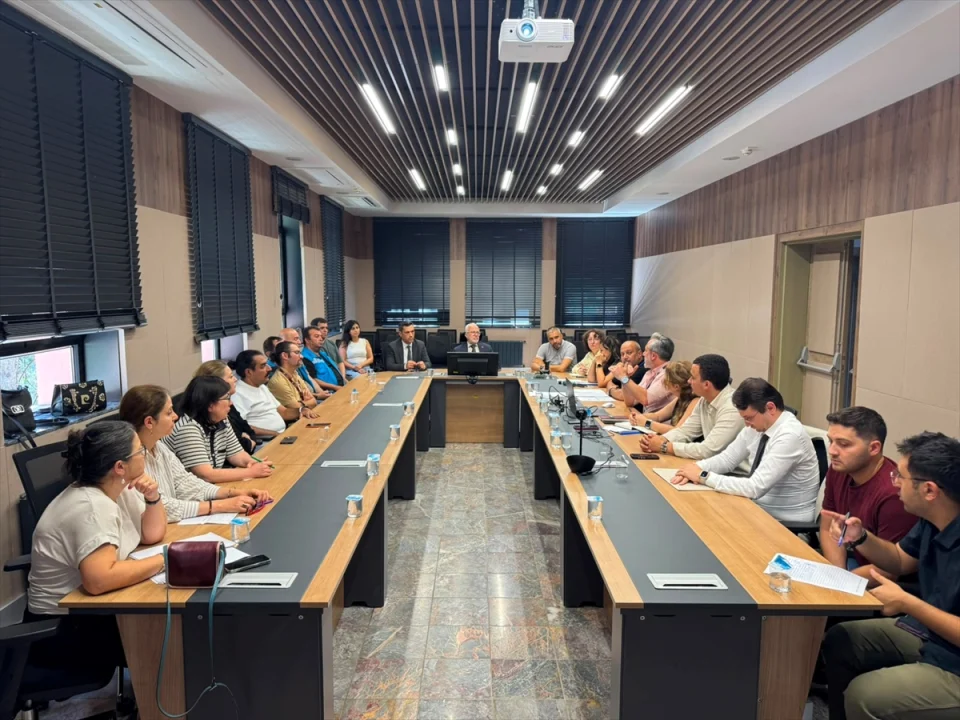 Eskişehir'de Evde Sağlık Hizmetleri Yürütme ve Değerlendirme Kurulu Toplantısı yapıldı