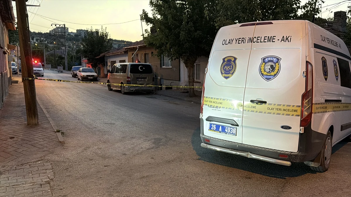 Eskişehir'deki silahlı kavgada 1'i çocuk 3 kişi yaralandı