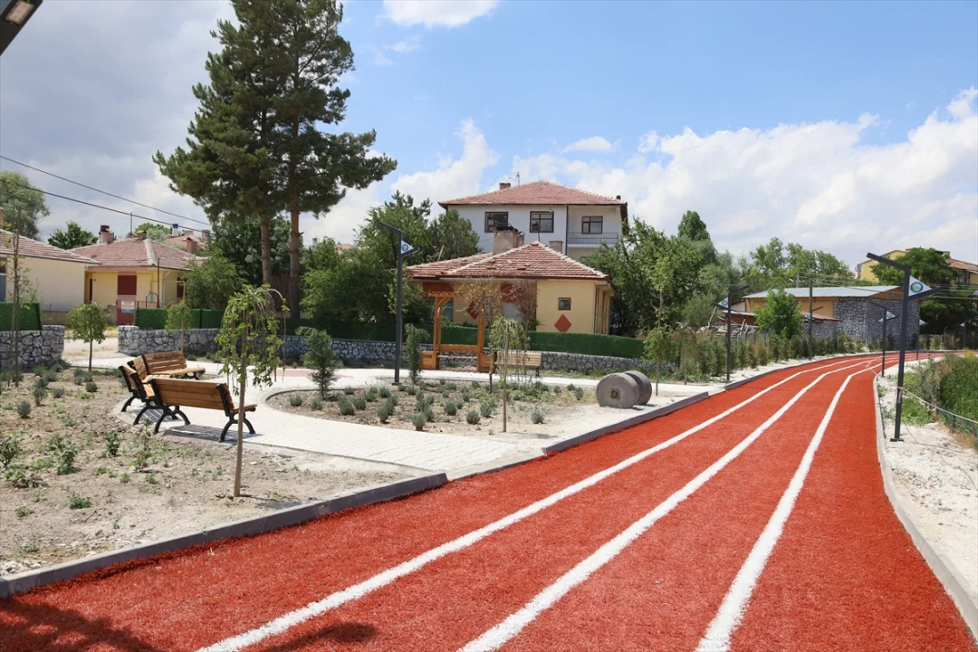 Kalfat beldesinde altyapı ve üstyapı çalışmaları yapılıyor