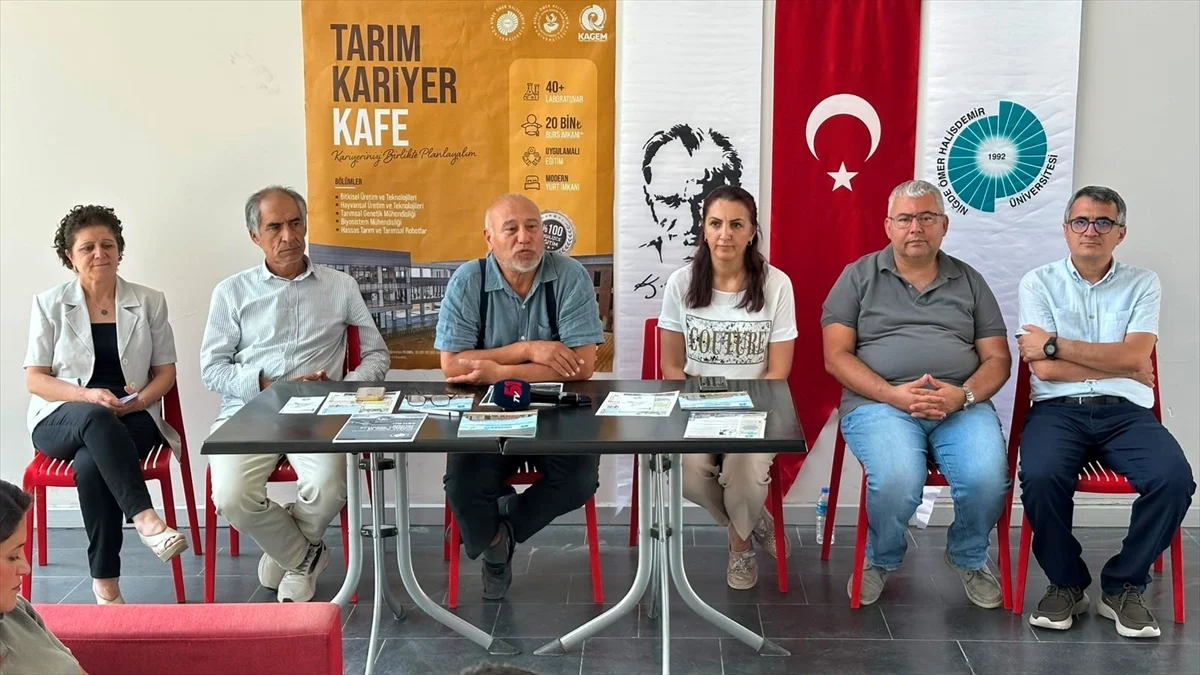 Niğde Ömer Halisdemir Üniversitesinde "Tarım Kariyer Kafe" uygulaması başladı