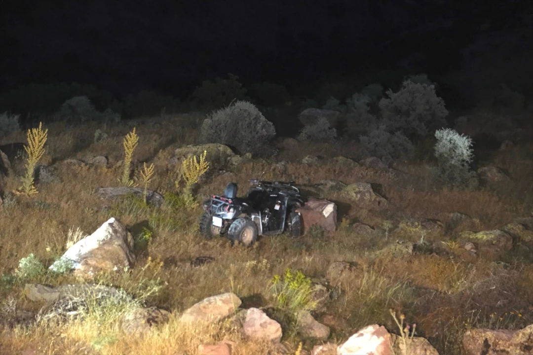 Karaman'da devrilen ATV'nin sürücüsü öldü, 3 kişi yaralandı