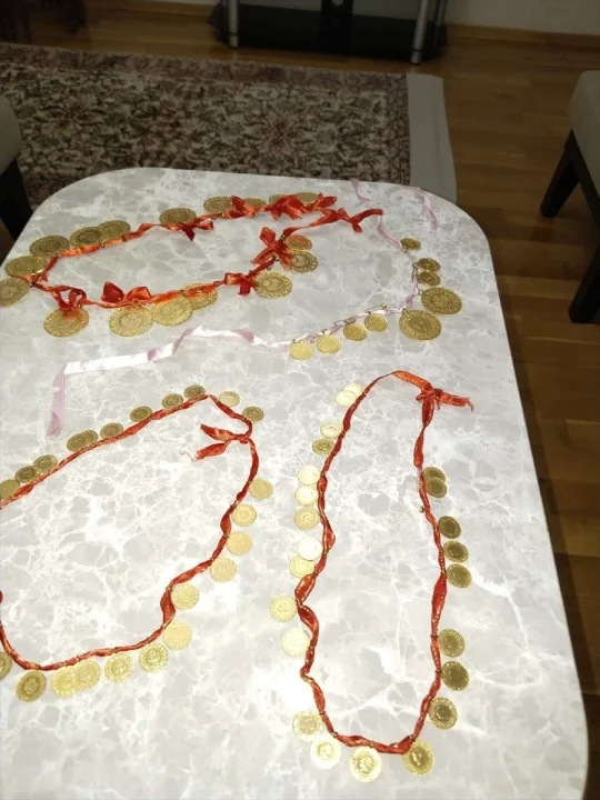 FETÖ soruşturması bahanesiyle 40 milyon lira dolandırılan kardeşler suç duyurusunda bulundu