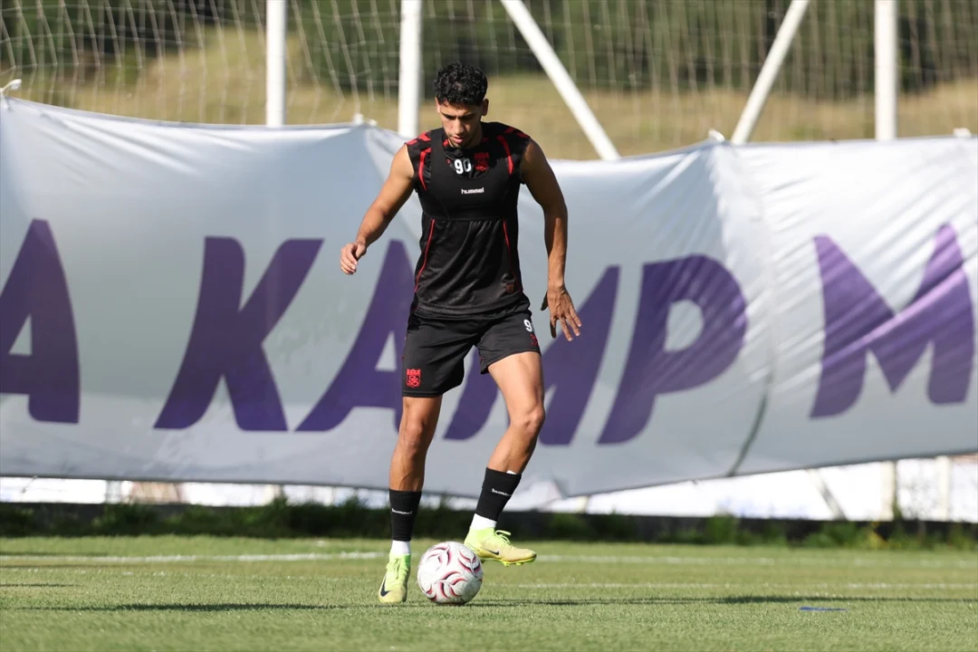 Sivasspor, yeni sezon hazırlıklarını sürdürdü