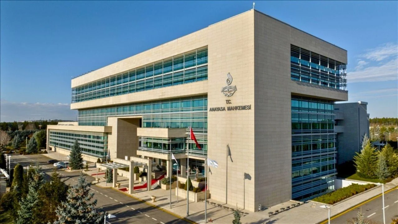 YENİ Parti İçin AYM Süreci