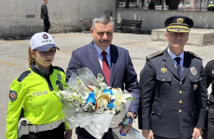 İçişleri Bakanı Çiftçi, Konya'da emniyet ve jandarma personeliyle bayramlaştı