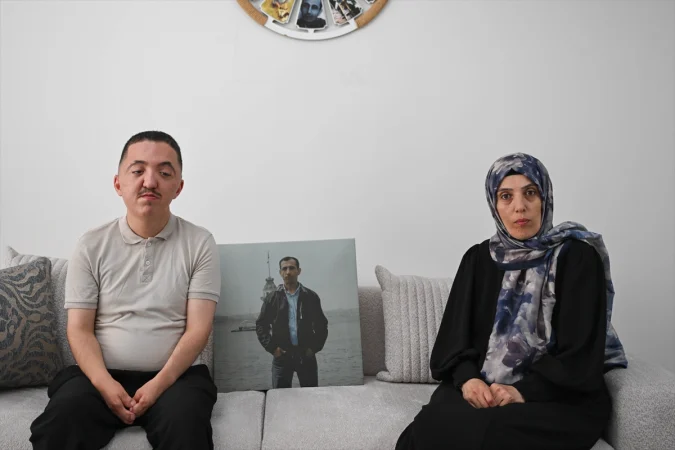 15 TEMMUZ DEMOKRASİ ZAFERİNİN 10. YILI - 15 Temmuz şehidinin eşi ve oğlu, 10 yıldır acıyla gururu birlikte yaşıyor