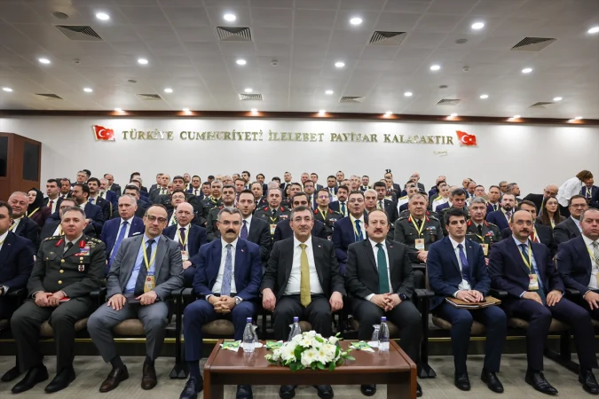 Cumhurbaşkanı Yardımcısı Yılmaz, Milli Güvenlik Konferansları'nın ilk oturumunda konuştu