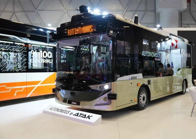 Karsan yeni modellerini Busworld Türkiye 2026'da sergiledi