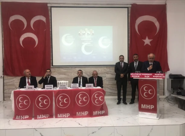 MHP Genel Başkan Yardımcısı Kalaycı, partisinin Bozkır İlçe Başkanlığı Kongresi'nde konuştu