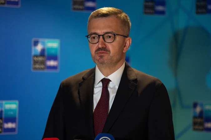 İletişim Başkanı Duran, NATO Zirvesi'ne ilişkin basın mensuplarına açıklamada bulundu