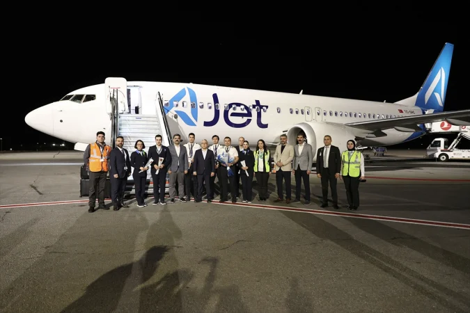 AJet'in Sivas-Köln uçak seferleri başladı