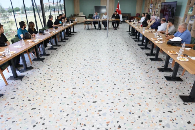 Yozgat Bozok Üniversitesi Rektörü Yaşar, basın mensuplarıyla bir araya geldi