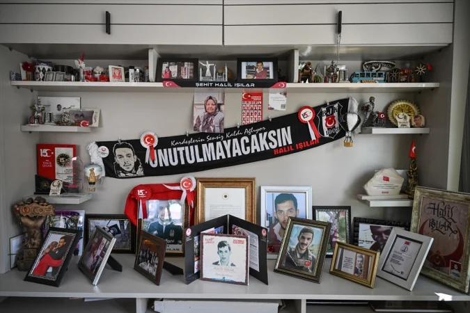 FETÖ'NÜN 15 TEMMUZ DARBE GİRİŞİMİNİN 10. YILI - Şehit annesi Işılar, şehit oğlunun adını torununda yaşatıyor