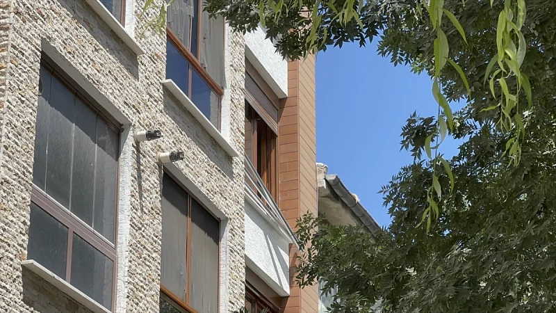 Eskişehir'de 3. kattan düşen kadın öldü