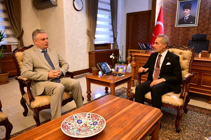 Moldova'nın Ankara Büyükelçisi Serebrian, Nevşehir'de ziyaretlerde bulundu