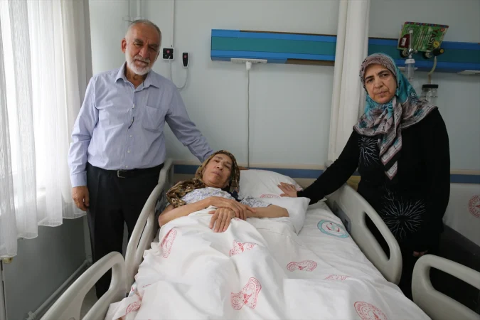 Palyatif bakım merkezinde 500 gün kalan yaşlı kadın taburcu edildi