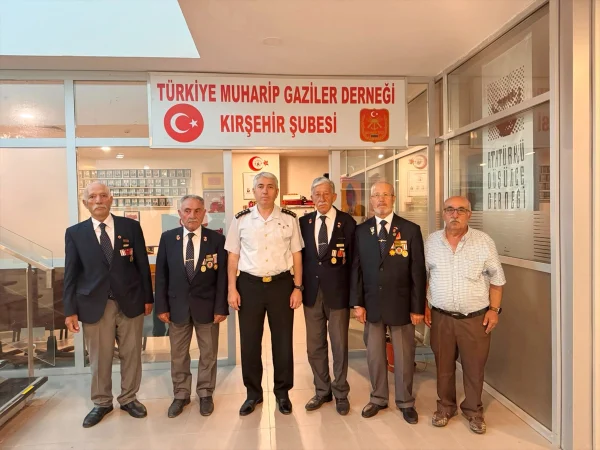 Kırşehir'de jandarmadan gazilere ziyaret