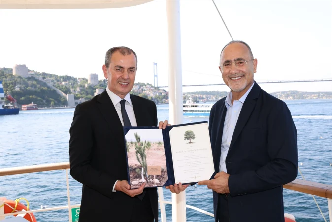 İş Girişim Sermayesi Prof. Dr. Hotamışlıgil'in NAS üyeliğini kutladı
