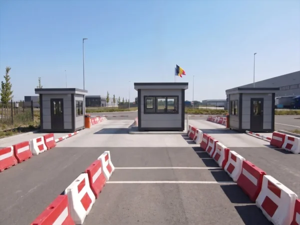 Karmod Belçika için güvenlik kulübeleri üretti