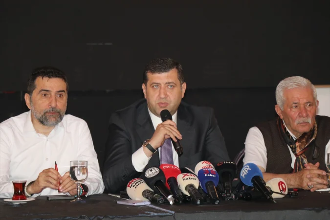 MHP Kayseri Milletvekili Ersoy, gazetecilerle buluştu