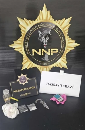 Niğde'de uyuşturucu operasyonlarında yakalanan 4 zanlıdan 1'i tutuklandı