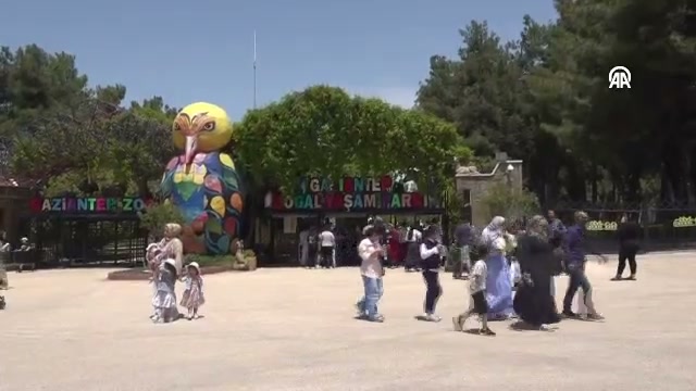 Gaziantep Doğal Yaşam Parkı'nda bayram yoğunluğu yaşanıyor