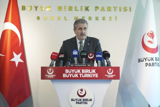 “TÜRKÇE MİLLETİN HAFIZASIDIR”