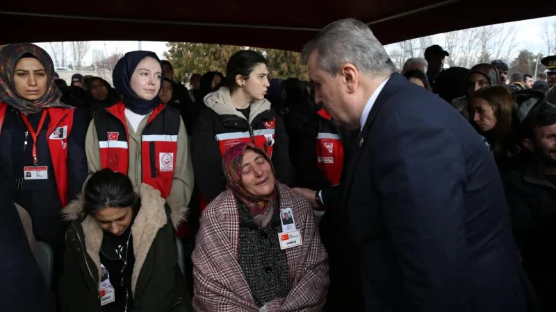 Destici’den Şehit Polis Vefası
