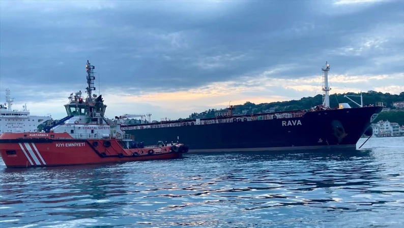 İstanbul Boğazı’nda Alarm