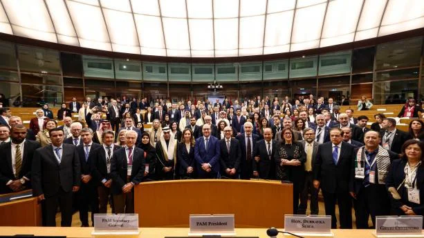 ROMA’DA PARLAMENTO ZİRVESİ